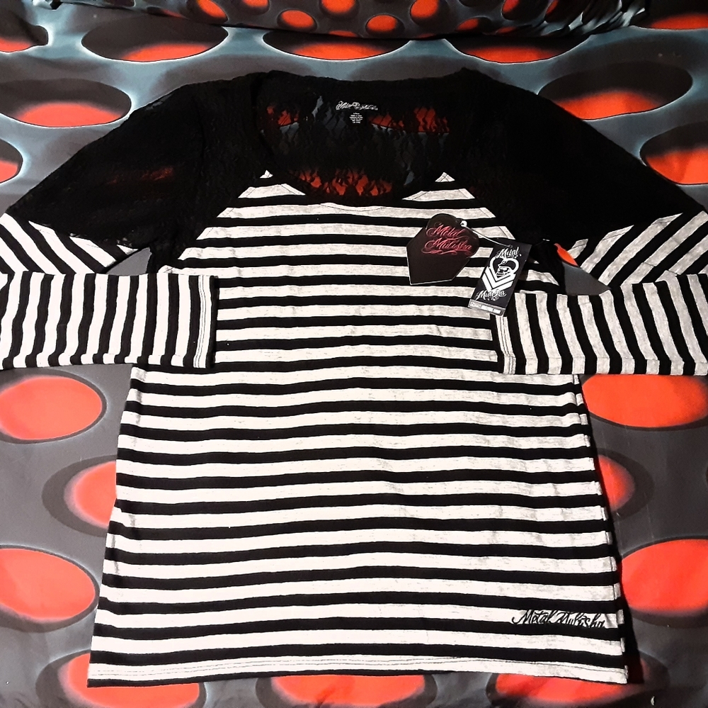 NWT metal mulisha long sleeve shirt small